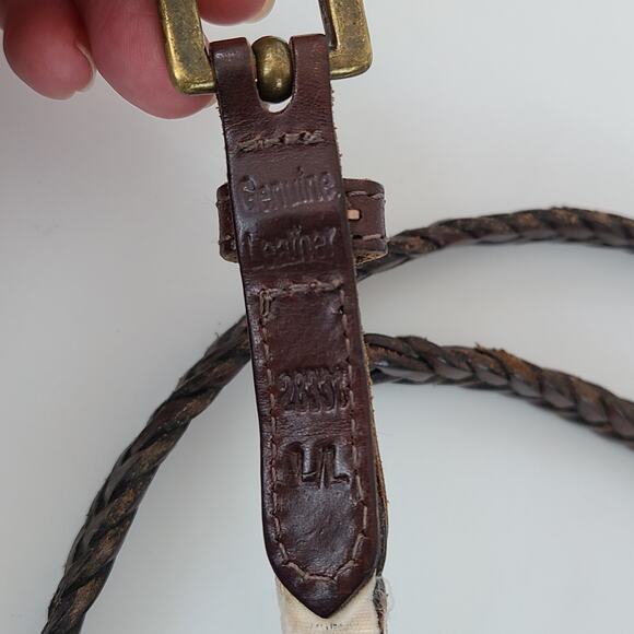 Unlabeled brown leather 1.5 braided belt size L/L good used condition - Picture 7 of 8